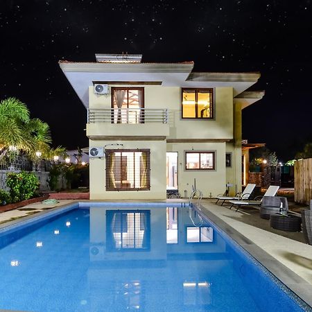 Lifeline Villas - Luxurious Taraangan 4 Mountain View Villa With Biggest Pool And Huge Open Area Lonavala Εξωτερικό φωτογραφία